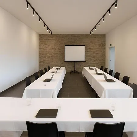 בית נופש Chateau D'ouffet 30 Personnes Avec Piscine Et Sauna *