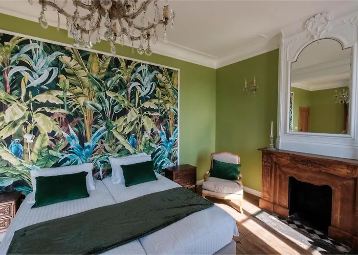 Chateau D'ouffet 30 Personnes Avec Piscine Et Sauna