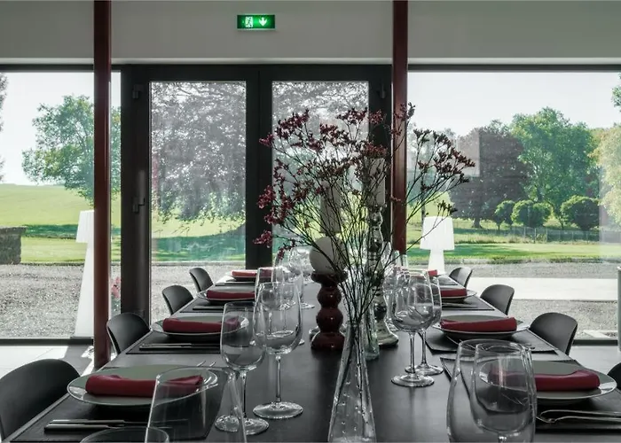 Chateau D'ouffet 30 Personnes Avec Piscine Et Sauna * Ouffet